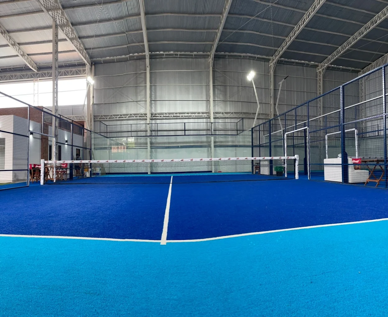 San Lorenzo Padel Club (estacionamiento)