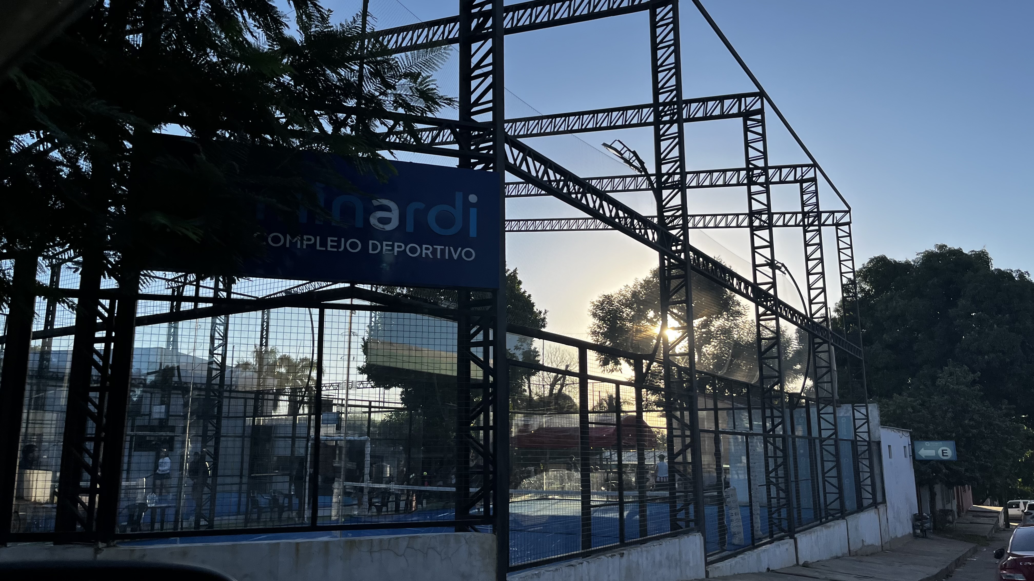 MINARDI Complejo Deportivo