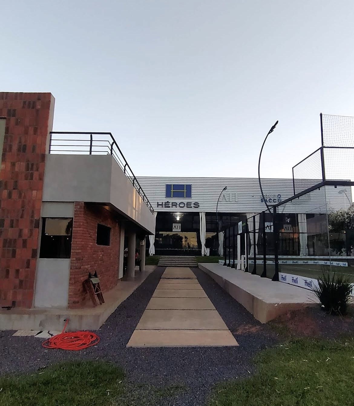 Heroes Padel Center