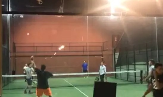 Red Padel Bar